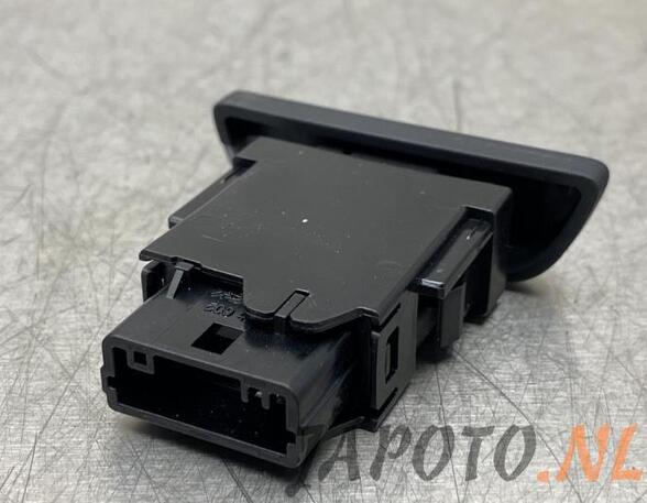 Switch for hazard light TOYOTA YARIS (_P21_, _PA1_, _PH1_)