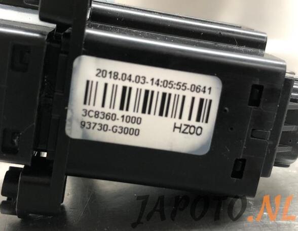 Switch for hazard light HYUNDAI i30 Estate (PDE)