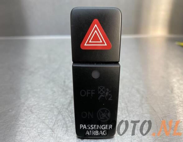 Switch for hazard light SUZUKI SWIFT V (AZ)