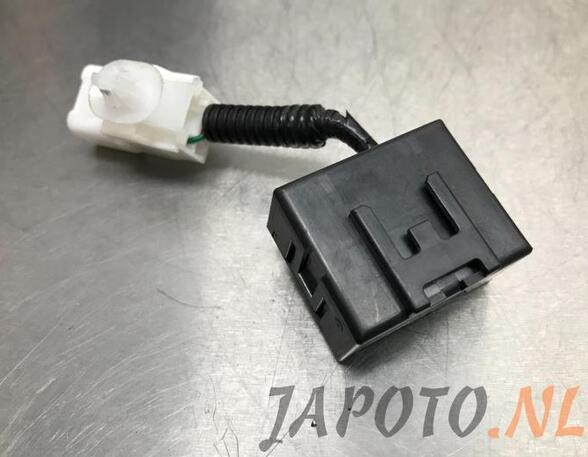 Control unit for seat heating LEXUS IS C (GSE2_)