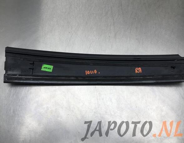 B-Pillar Trim Cover Panel TOYOTA AURIS (_E18_), TOYOTA AURIS Estate (_E18_), TOYOTA AURIS (_E15_)