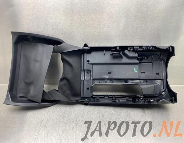 Steering Column Casing (Panel, Trim) TOYOTA SUPRA (DB_)