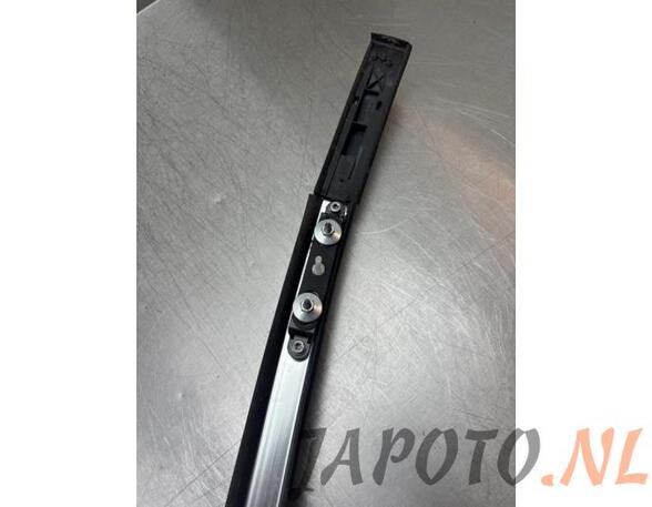 Roof Rails (Bars) TOYOTA AURIS Estate (_E18_), TOYOTA AURIS (_E18_), TOYOTA AURIS (_E15_)