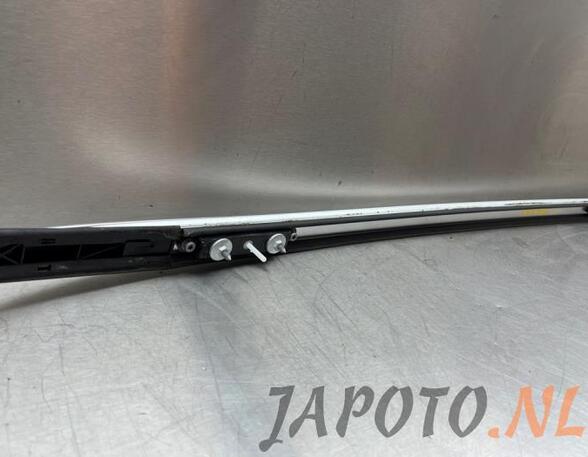 Roof Rails (Bars) TOYOTA AURIS (_E18_), TOYOTA AURIS Estate (_E18_), TOYOTA AURIS (_E15_)