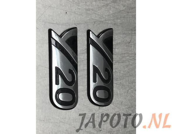 Front Grill Badge Emblem TOYOTA YARIS (_P13_)