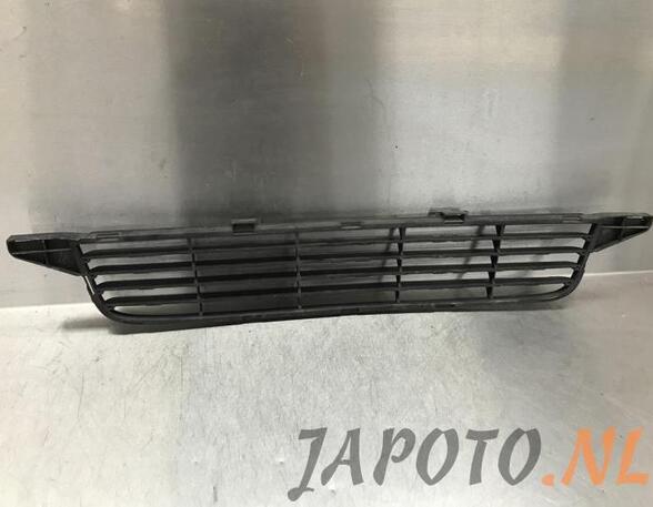 
Grill von einem Toyota Avensis (040)
