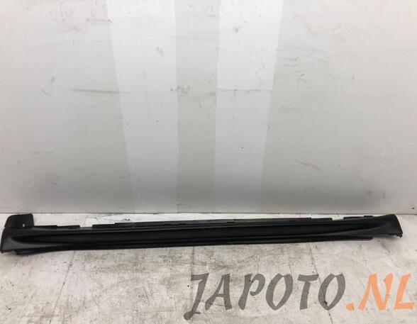 Sill Trim NISSAN JUKE (F15)