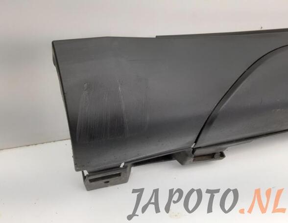 Sill Trim SUZUKI SX4 S-CROSS (JY)