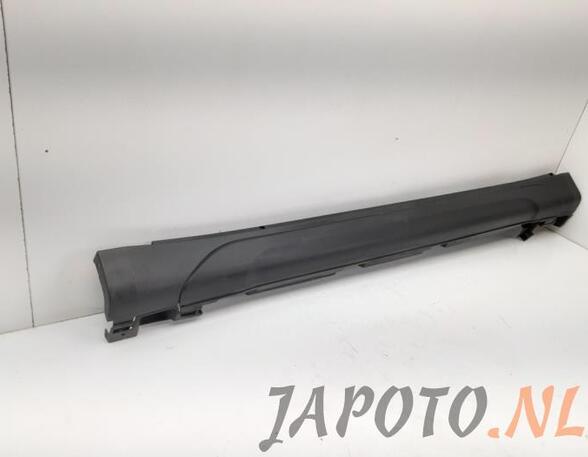 Sill Trim SUZUKI SX4 S-CROSS (JY)