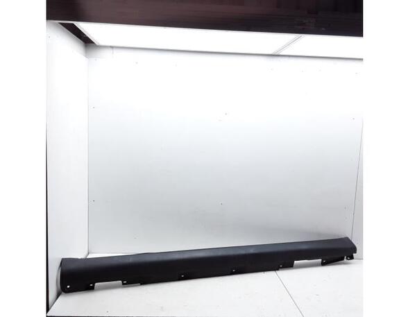 Sill Trim TOYOTA COROLLA Verso (ZER_, ZZE12_, R1_)