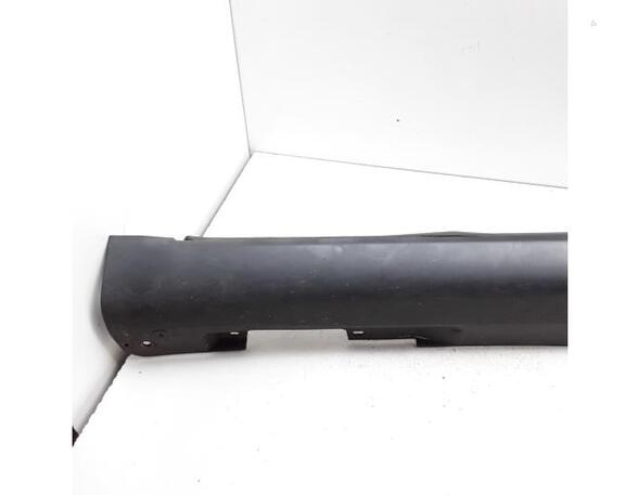 Sill Trim TOYOTA COROLLA Verso (ZER_, ZZE12_, R1_)