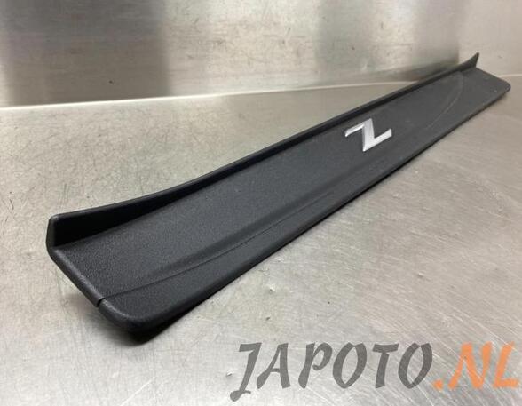 Sill Trim NISSAN 370Z Coupe (Z34), NISSAN 370Z Roadster (Z34)