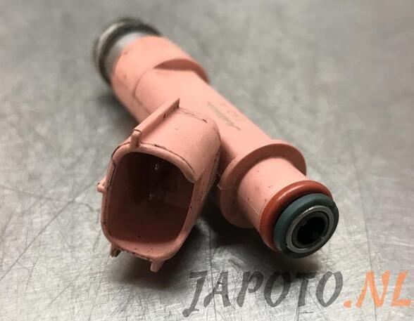 Injector Nozzle TOYOTA YARIS (_P13_)