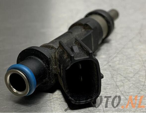 Injector Nozzle TOYOTA YARIS (_P9_)