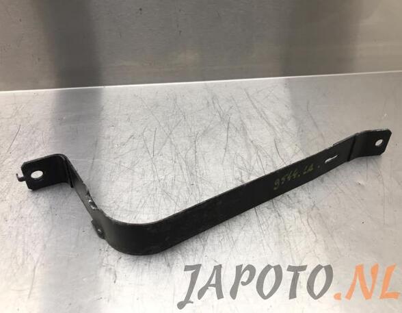 Fuel Tank Strap SUZUKI SX4 S-CROSS (JY)