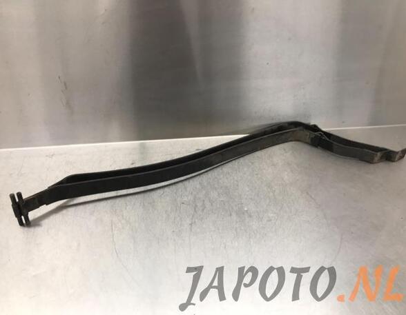 Fuel Tank Strap HYUNDAI i40 I CW (VF)