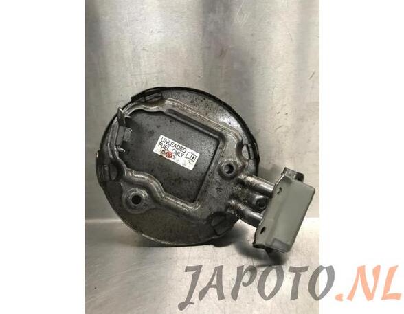 Fuel Tank Filler Flap TOYOTA YARIS (_P13_)