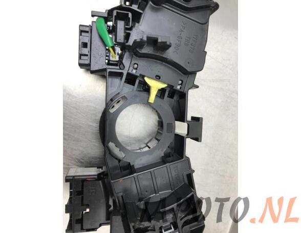 Steering Column Switch TOYOTA VERSO (_R2_)