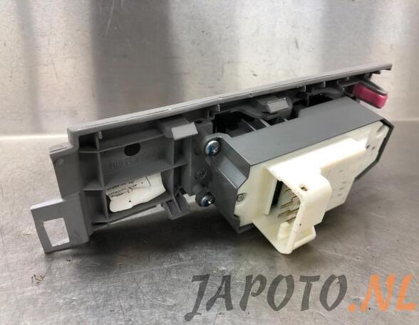 Steering Column Switch TOYOTA YARIS (_P9_)