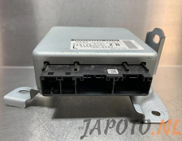 Control unit for power steering TOYOTA YARIS (_P13_)