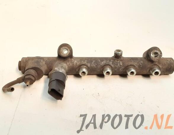 Petrol Fuel Rail HONDA CIVIC VII Hatchback (EU, EP, EV)