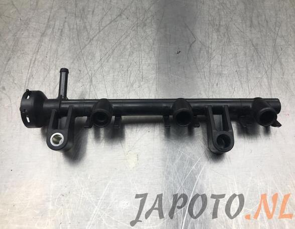 Petrol Fuel Rail DAIHATSU SIRION (M3_), SUBARU JUSTY IV