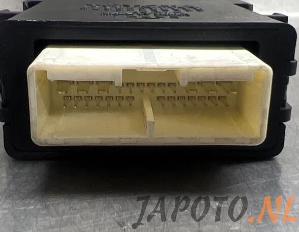 Control unit for engine TOYOTA YARIS (_P13_)