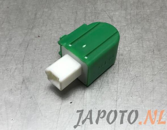 Wash Wipe Interval Relay MAZDA CX-5 (KF)