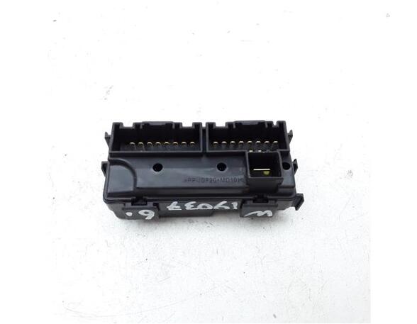 Wash Wipe Interval Relay KIA CEE'D Sportswagon (JD), KIA CEE'D (JD)