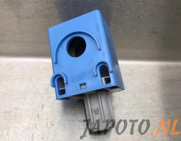 Wash Wipe Interval Relay TOYOTA AURIS (_E18_), TOYOTA AURIS Estate (_E18_)