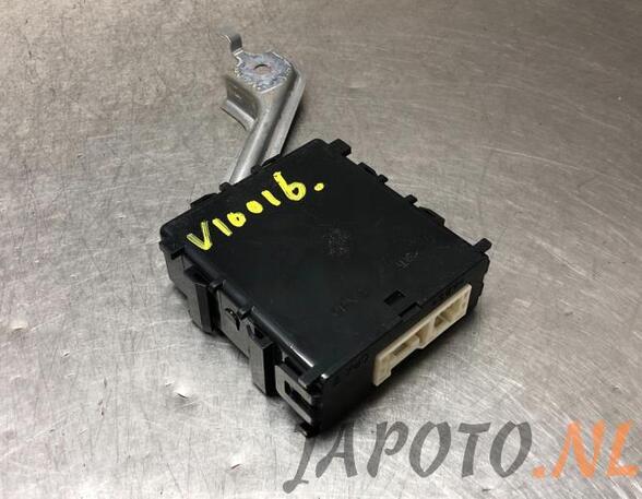 Wash Wipe Interval Relay TOYOTA YARIS (_P21_, _PA1_, _PH1_)