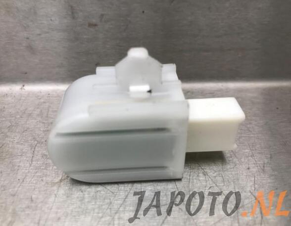 Wash Wipe Interval Relay MAZDA CX-5 (KE, GH)