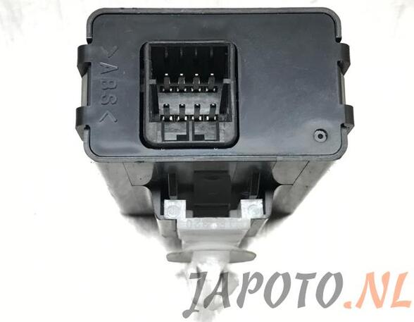 Relais Mitsubishi ASX GA 8624A002 P17050082