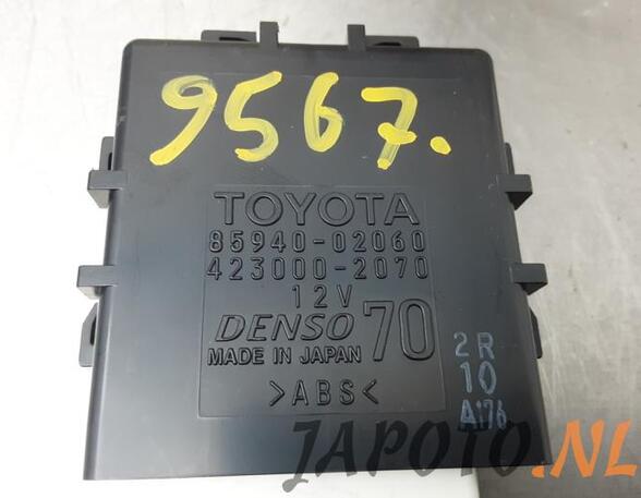 Wash Wipe Interval Relay TOYOTA AURIS (_E18_), TOYOTA AURIS Estate (_E18_)