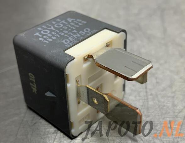 Wash Wipe Interval Relay TOYOTA IQ (_J1_)