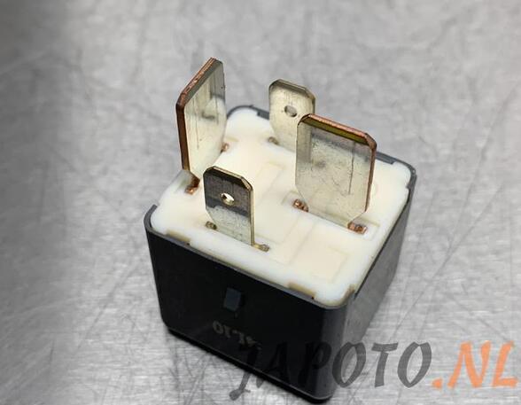 Wash Wipe Interval Relay TOYOTA IQ (_J1_)