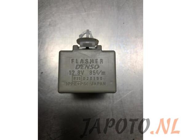 Wash Wipe Interval Relay TOYOTA IQ (_J1_)