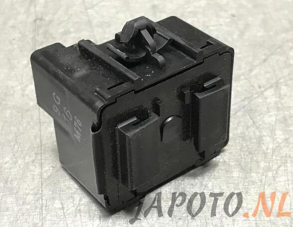 Wash Wipe Interval Relay LEXUS SC Convertible (UZZ40_)