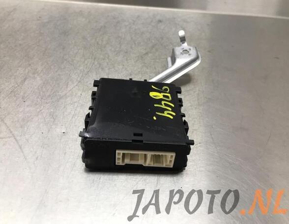 Wash Wipe Interval Relay TOYOTA YARIS (_P21_, _PA1_, _PH1_)