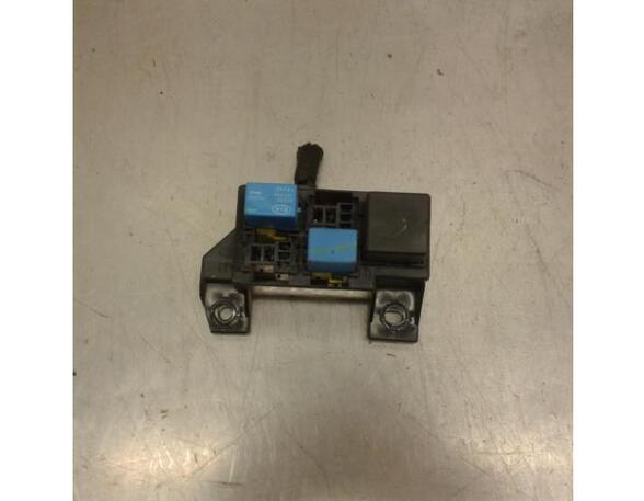 Wash Wipe Interval Relay KIA SORENTO I (JC)