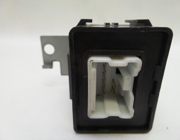 Wash Wipe Interval Relay NISSAN X-TRAIL I (T30)