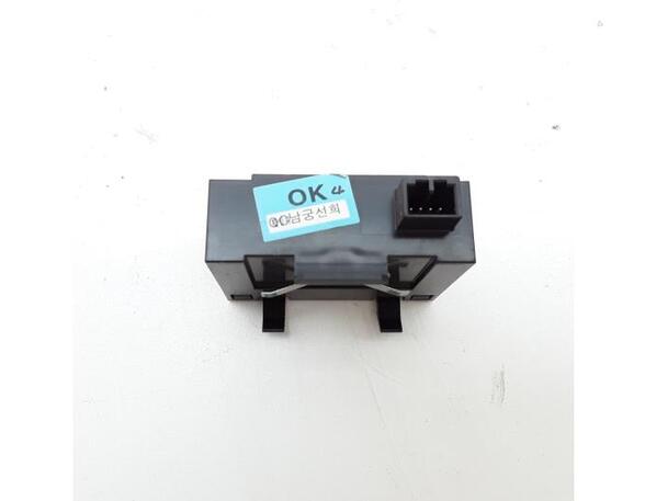 Wash Wipe Interval Relay CHEVROLET CAPTIVA (C100, C140)