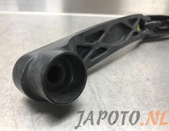 Wiper Arm TOYOTA GT 86 Coupe (ZN6_)