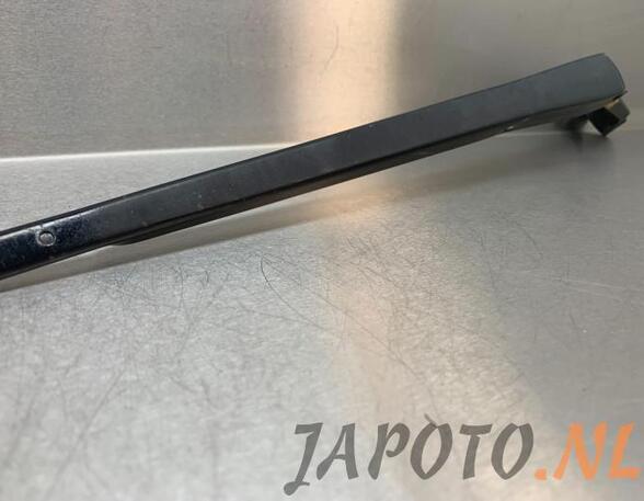 Wiper Arm TOYOTA AVENSIS VERSO (_M2_)