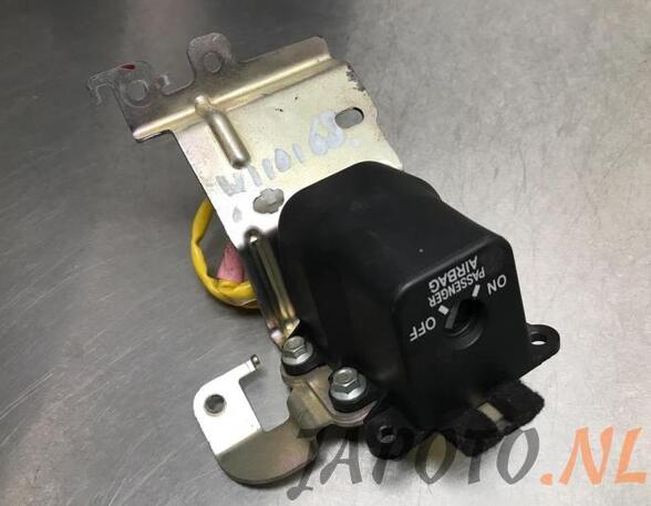 Lock Cylinder DAIHATSU CUORE IV (L501)