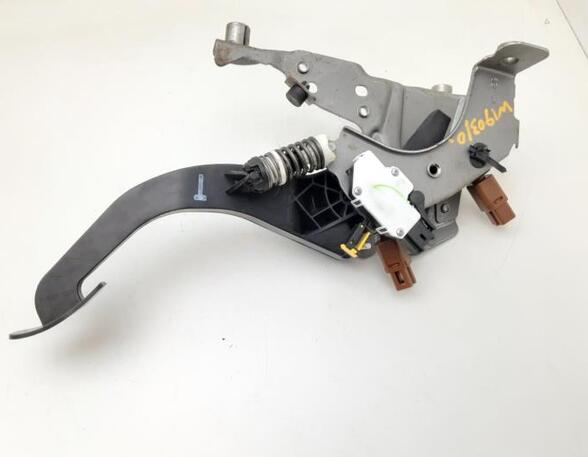 Pedal Assembly NISSAN QASHQAI II SUV (J11, J11_)