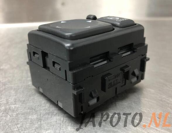 Mirror adjuster switch NISSAN JUKE (F15)