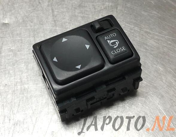 Mirror adjuster switch NISSAN JUKE (F15)