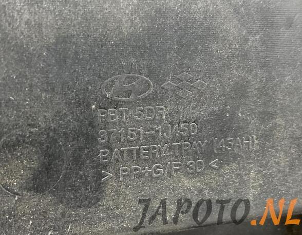 Batterijhouder HYUNDAI i20 (PB, PBT)