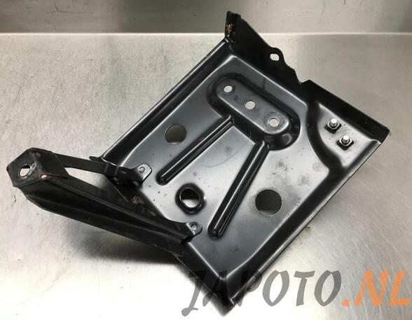 Battery holder MITSUBISHI MIRAGE / SPACE STAR Hatchback (A0_A)